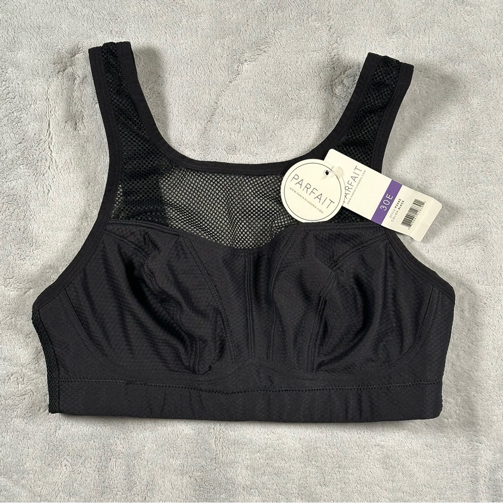 Parfait Active Breeze Wireless Sports Bra in Black
